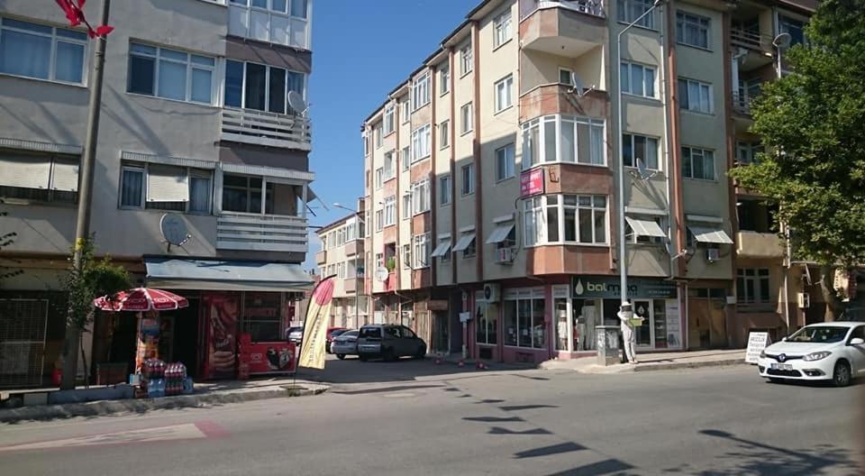 أديرني Gaye Apart Otel المظهر الخارجي الصورة